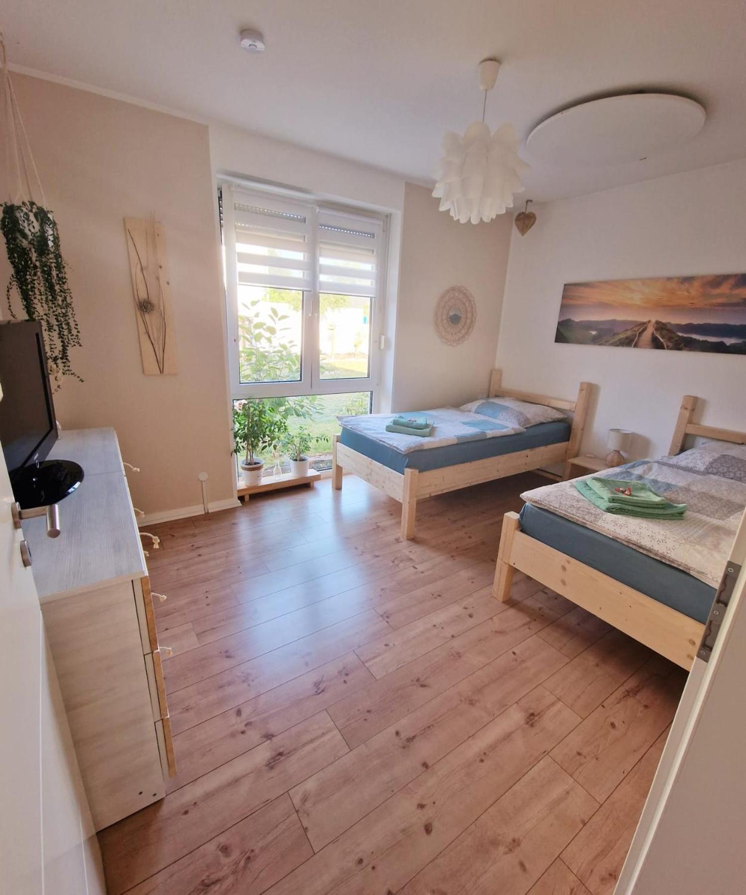 Ferienwohnung Sunny Mittenwalde Exterior foto